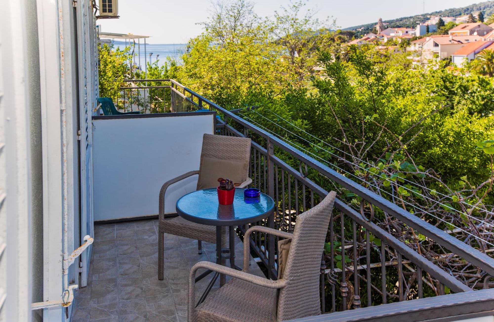 Rooms Barbaric Hvar Town Exterior foto